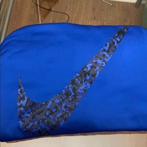 Nike Therma-Fit Hoodie